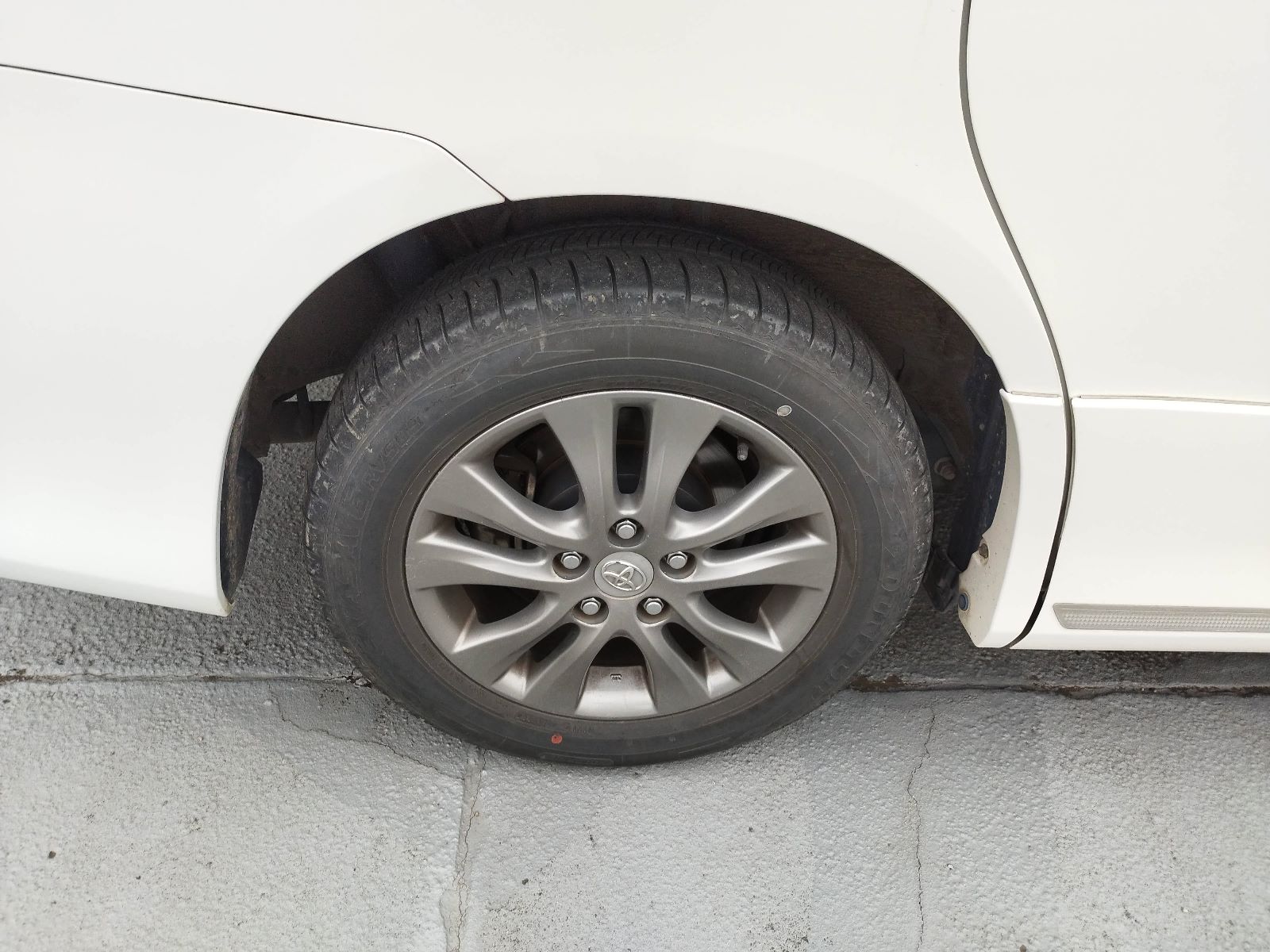 2013 Toyota Voxy